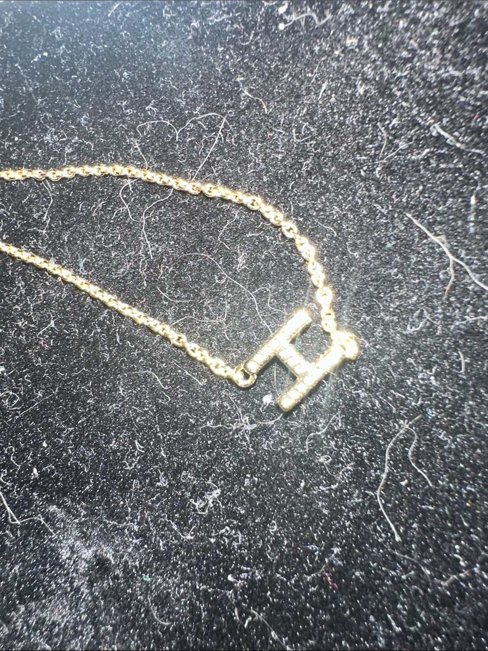 NWT Kendra Scott Gold Initial 'H' Bracelet very nice - Picture 5 of 7